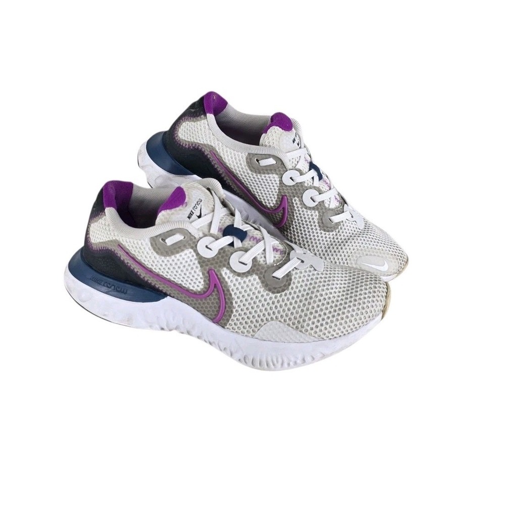 Nike Renew Run Platinum Tint Vivid Purple Running Shoes Womens 6 CK6360-002